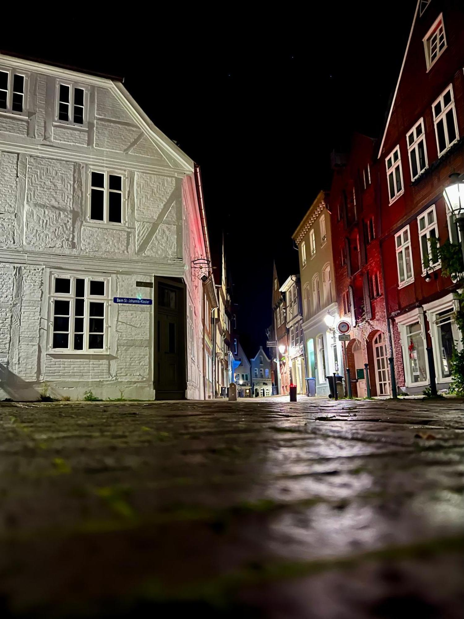 Moderne 2-Zimmer Wohnung! Wlan Und Netflix Inklusive! Zentral Gelegen In Der Historischen Altstadt! Stade Exteriér fotografie